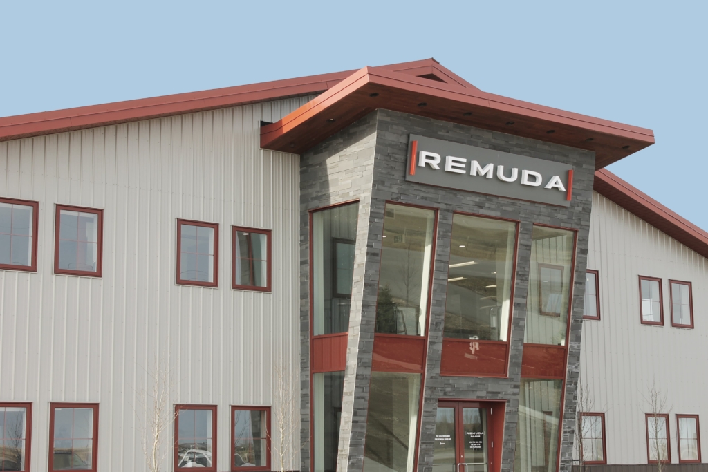 front-entrance-for-remuda-office